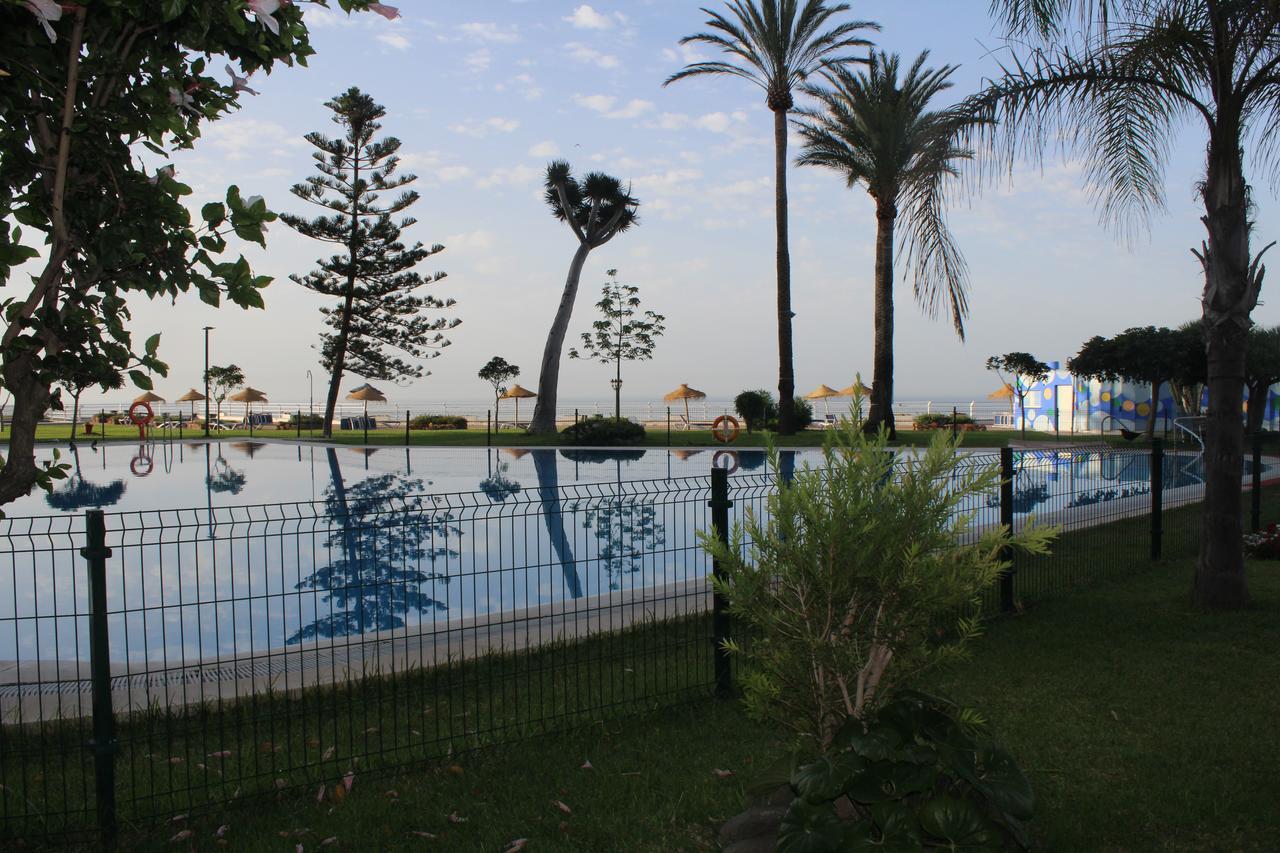 Castillo Santa Clara Estudio Con Vistas Laterales Al Mar 托雷莫利诺斯 外观 照片