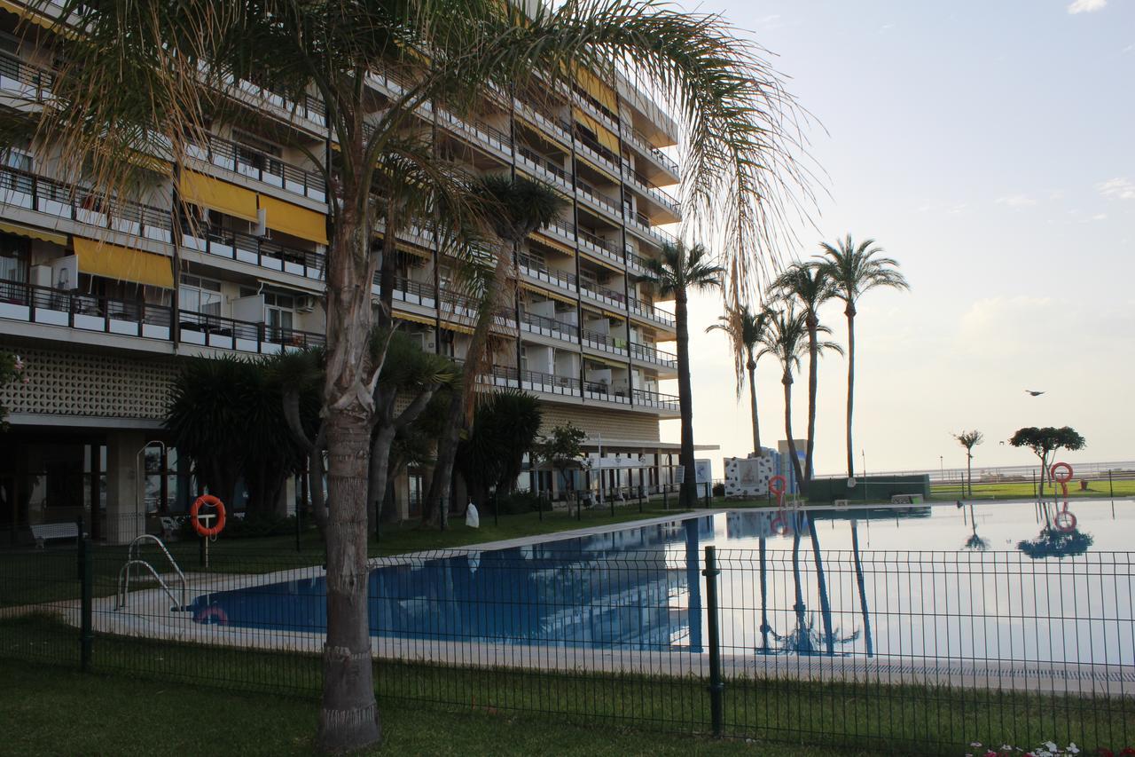 Castillo Santa Clara Estudio Con Vistas Laterales Al Mar 托雷莫利诺斯 外观 照片